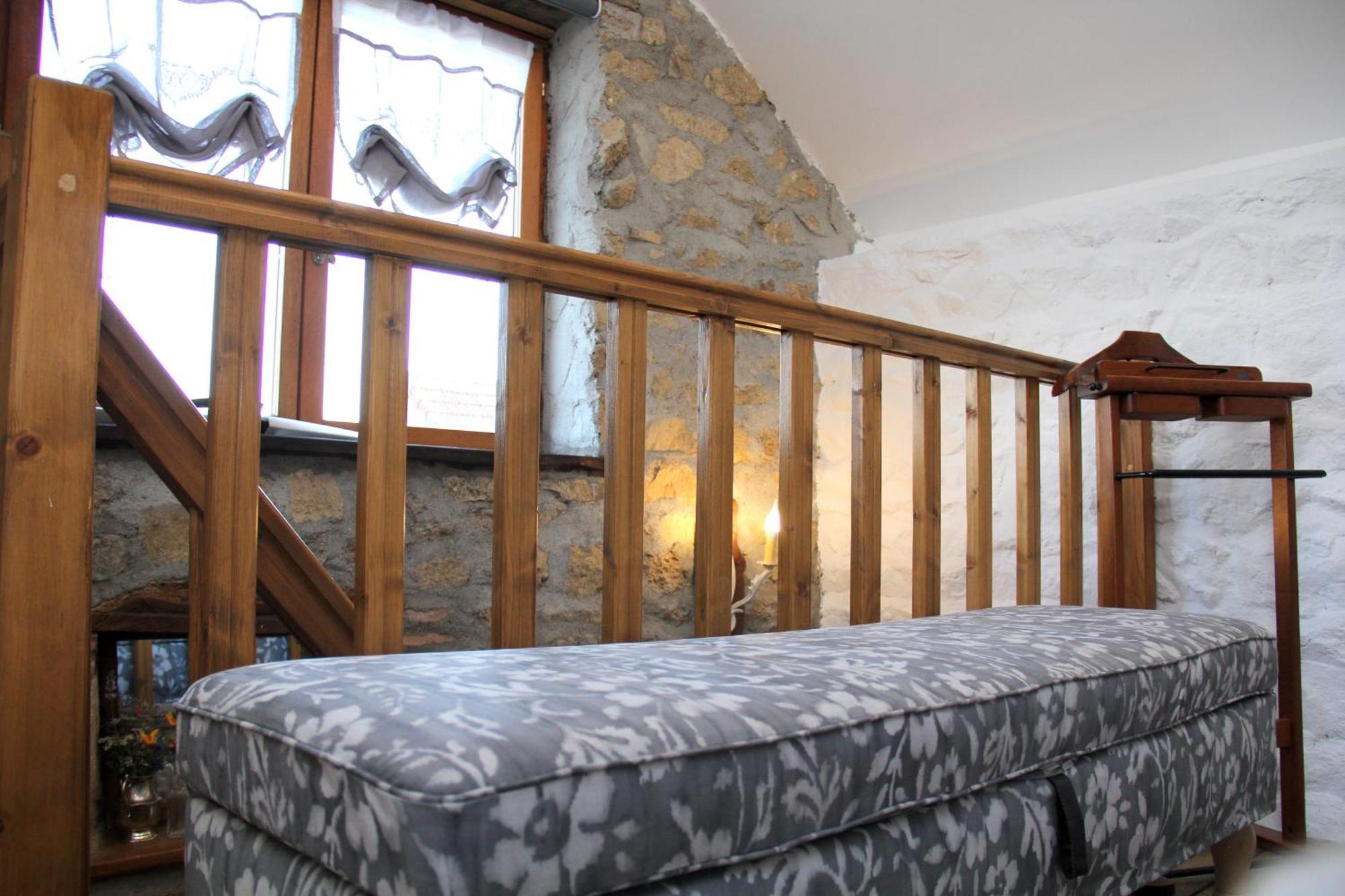 ลา เบล อาม Bed & Breakfast Saint-Priest-des-Champs ห้อง รูปภาพ
